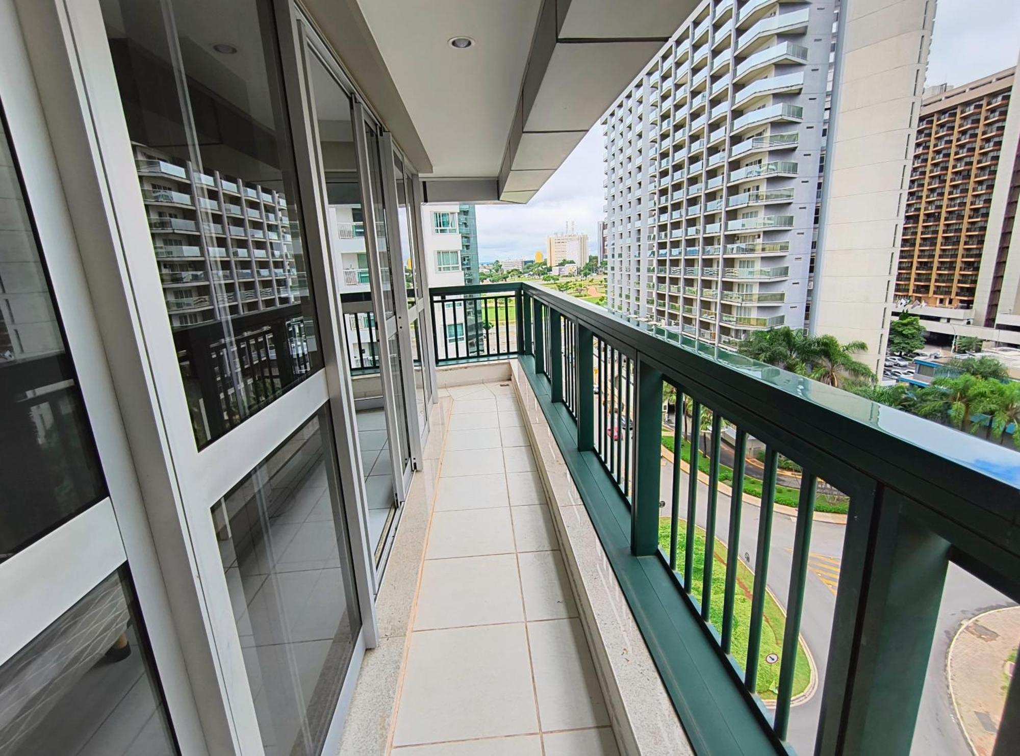 Hotel Grand Mercure Flat Particular Com Varanda, Garagem E Wi-Fi บราซิเลีย ภายนอก รูปภาพ
