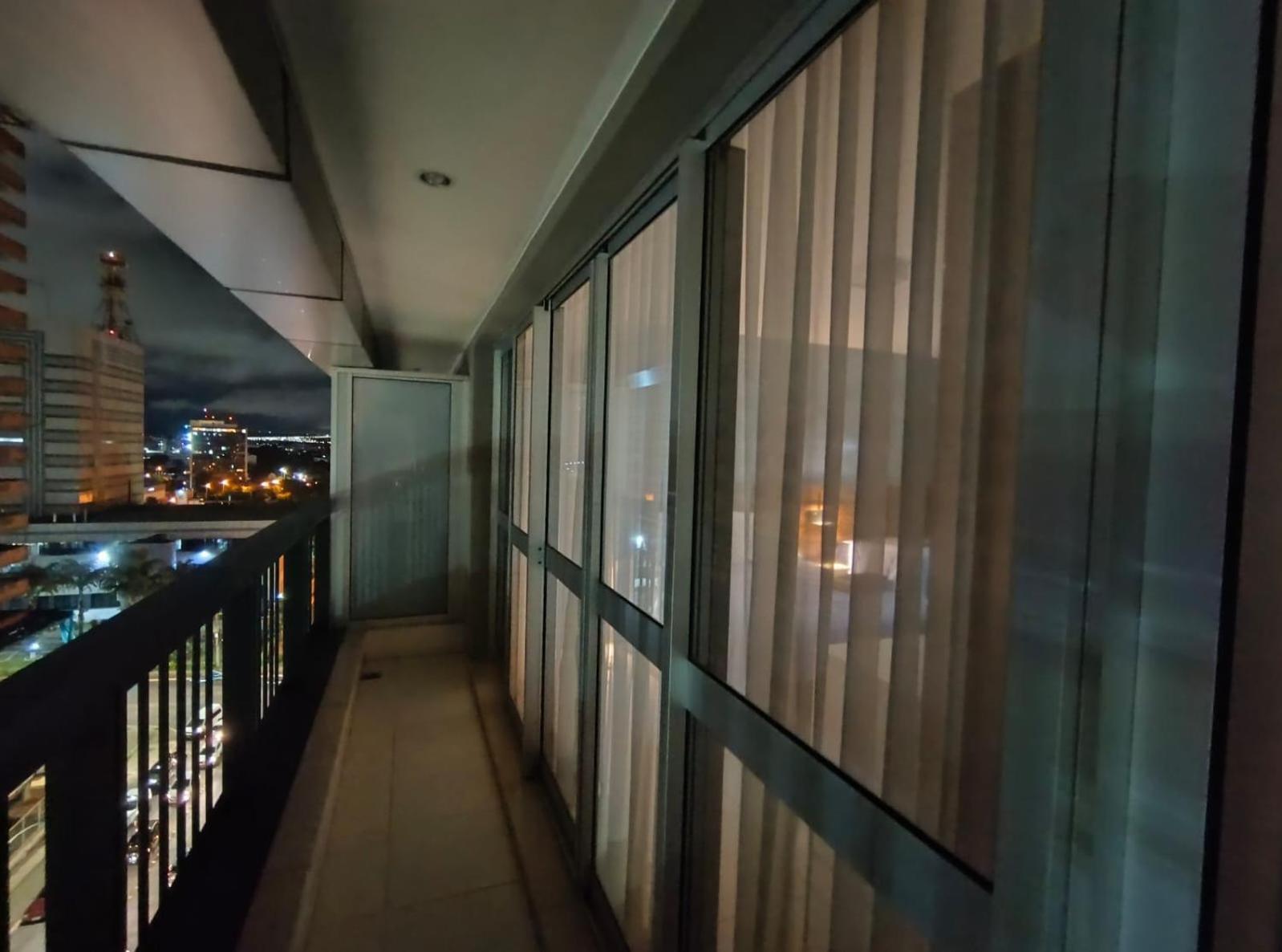 Hotel Grand Mercure Flat Particular Com Varanda, Garagem E Wi-Fi บราซิเลีย ภายนอก รูปภาพ