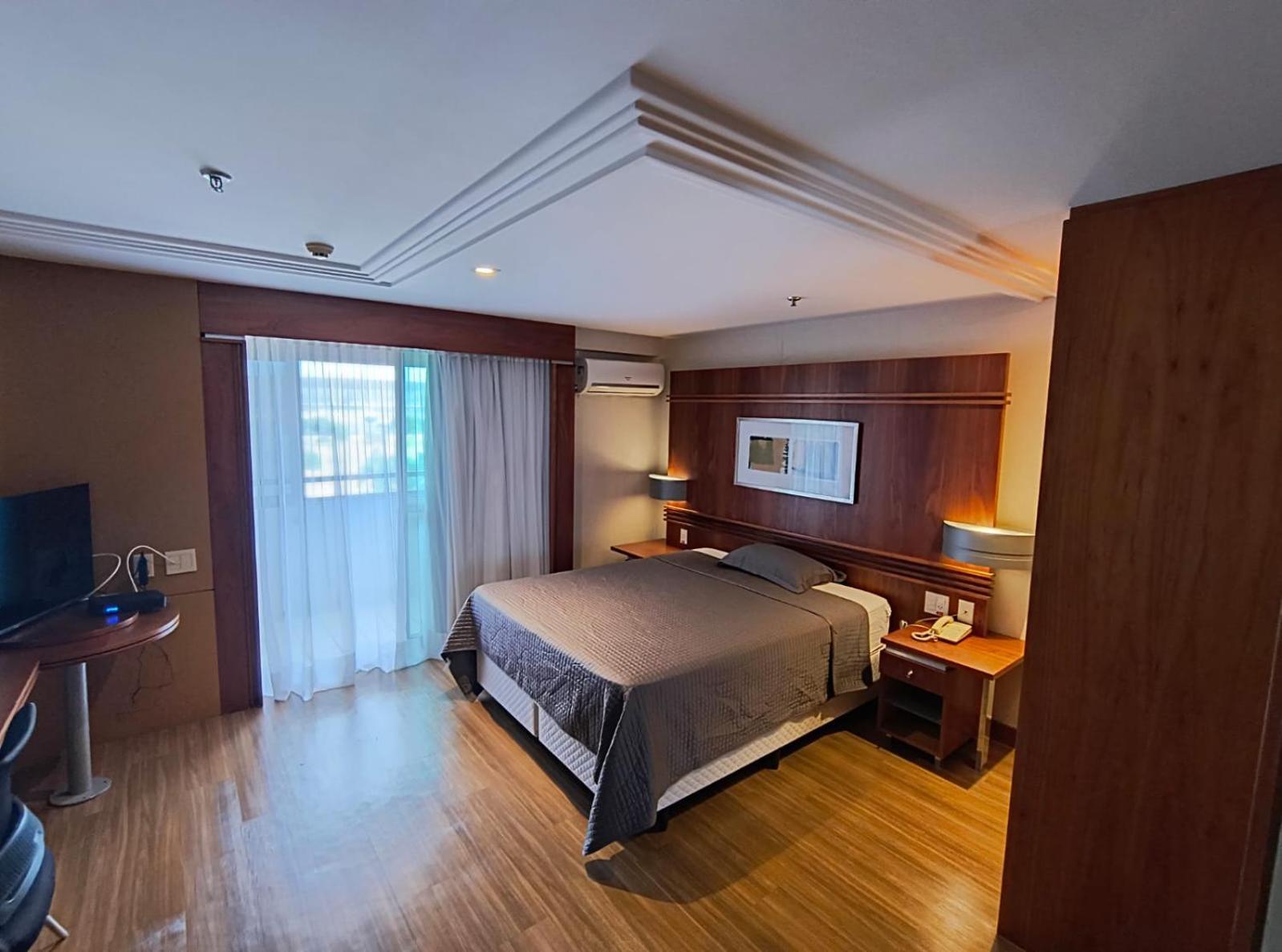 Hotel Grand Mercure Flat Particular Com Varanda, Garagem E Wi-Fi บราซิเลีย ภายนอก รูปภาพ