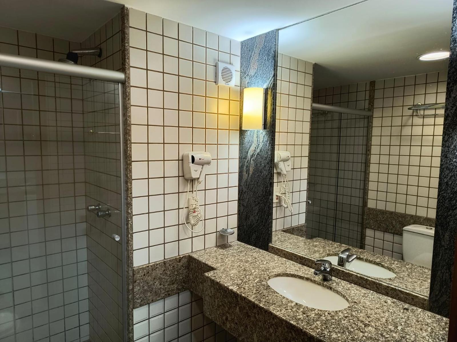 Hotel Grand Mercure Flat Particular Com Varanda, Garagem E Wi-Fi บราซิเลีย ภายนอก รูปภาพ