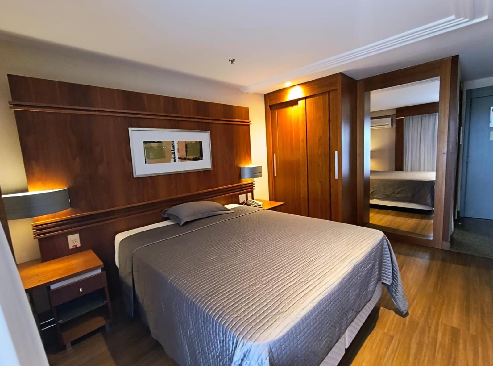 Hotel Grand Mercure Flat Particular Com Varanda, Garagem E Wi-Fi บราซิเลีย ภายนอก รูปภาพ