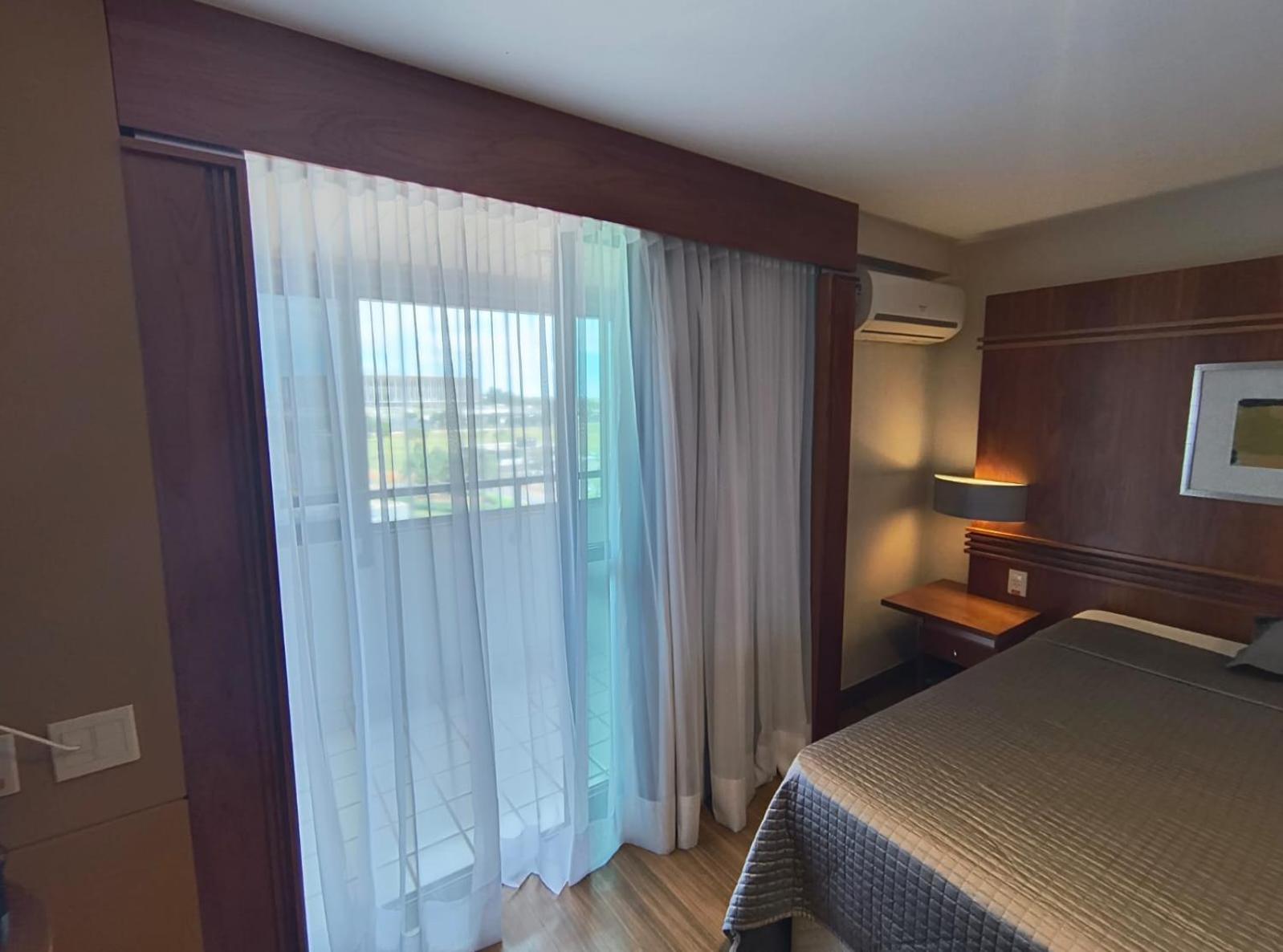 Hotel Grand Mercure Flat Particular Com Varanda, Garagem E Wi-Fi บราซิเลีย ภายนอก รูปภาพ