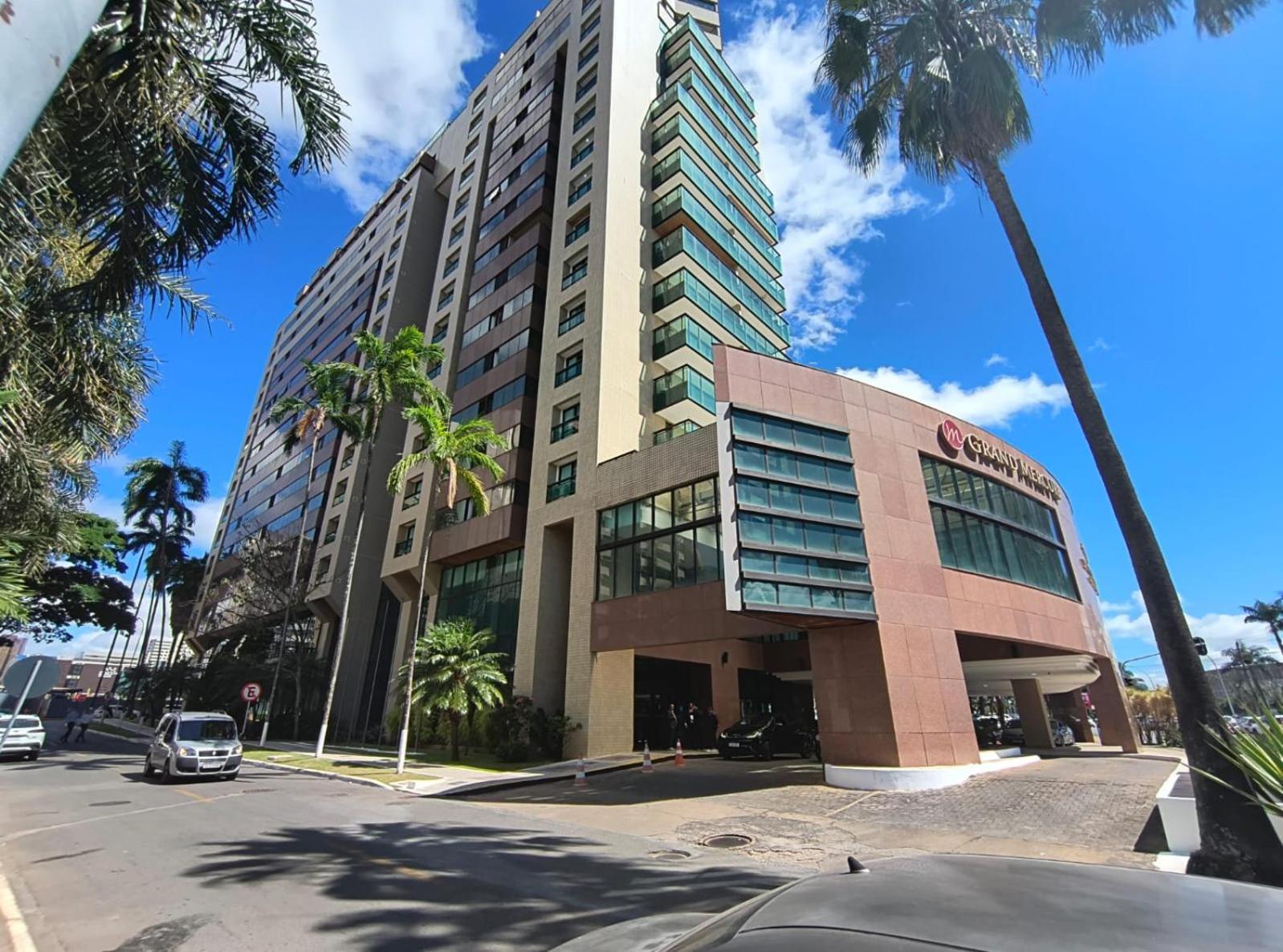 Hotel Grand Mercure Flat Particular Com Varanda, Garagem E Wi-Fi บราซิเลีย ภายนอก รูปภาพ