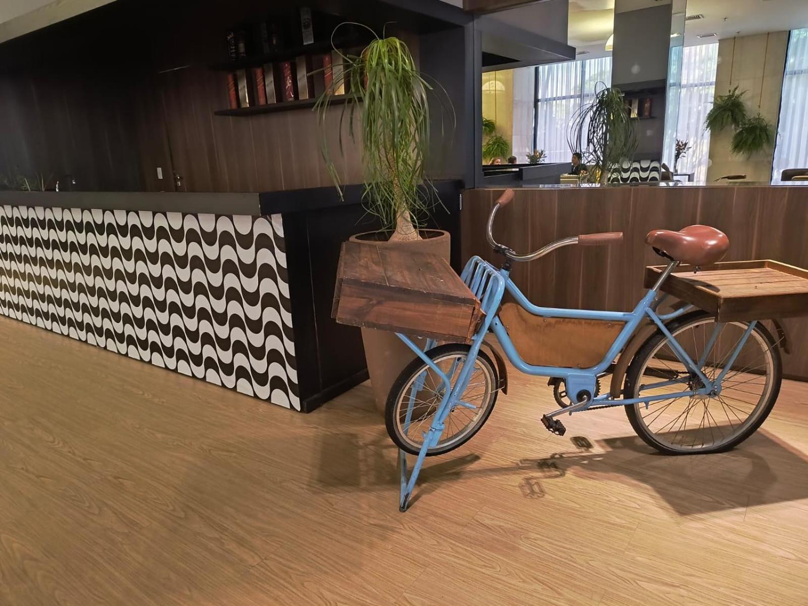 Hotel Grand Mercure Flat Particular Com Varanda, Garagem E Wi-Fi บราซิเลีย ภายนอก รูปภาพ